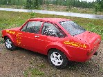 Ford Escort RS 2000 on saanut pintaansa K�p�jen v�rit